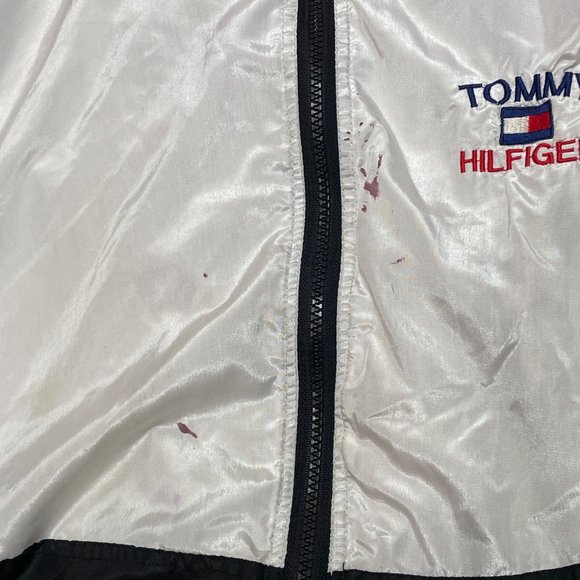 S - Vintage Tommy Hilfiger Black and White Windbreaker - Picture 6 of 6
